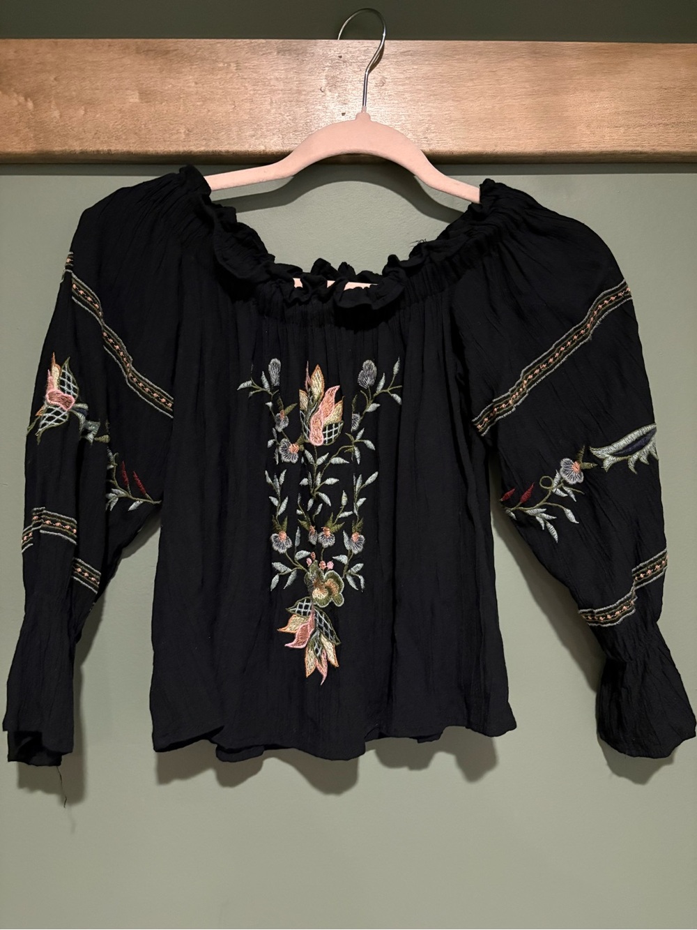 Abercrombie & Fitch Black Embroidered Peasant Blouse